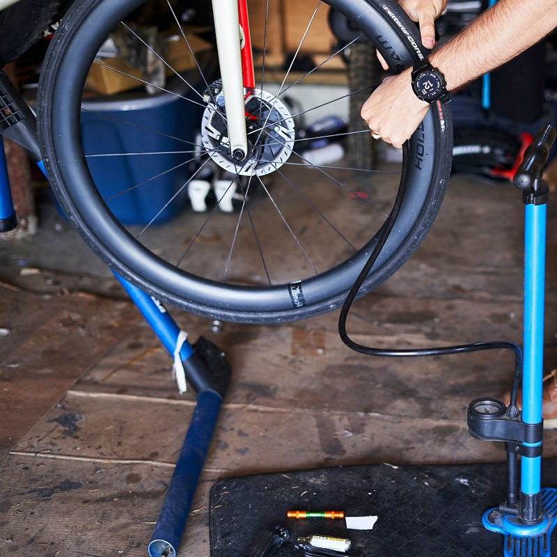 road bike tire pressure