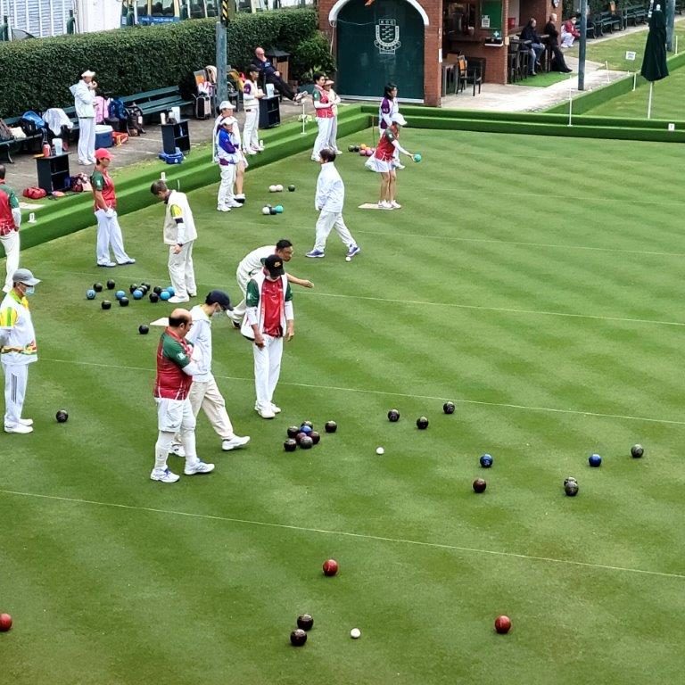 lawn bowling
