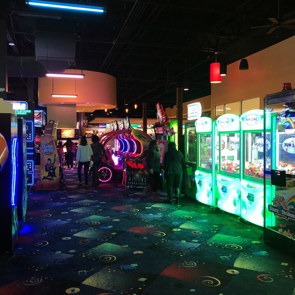 bowling atmosphere