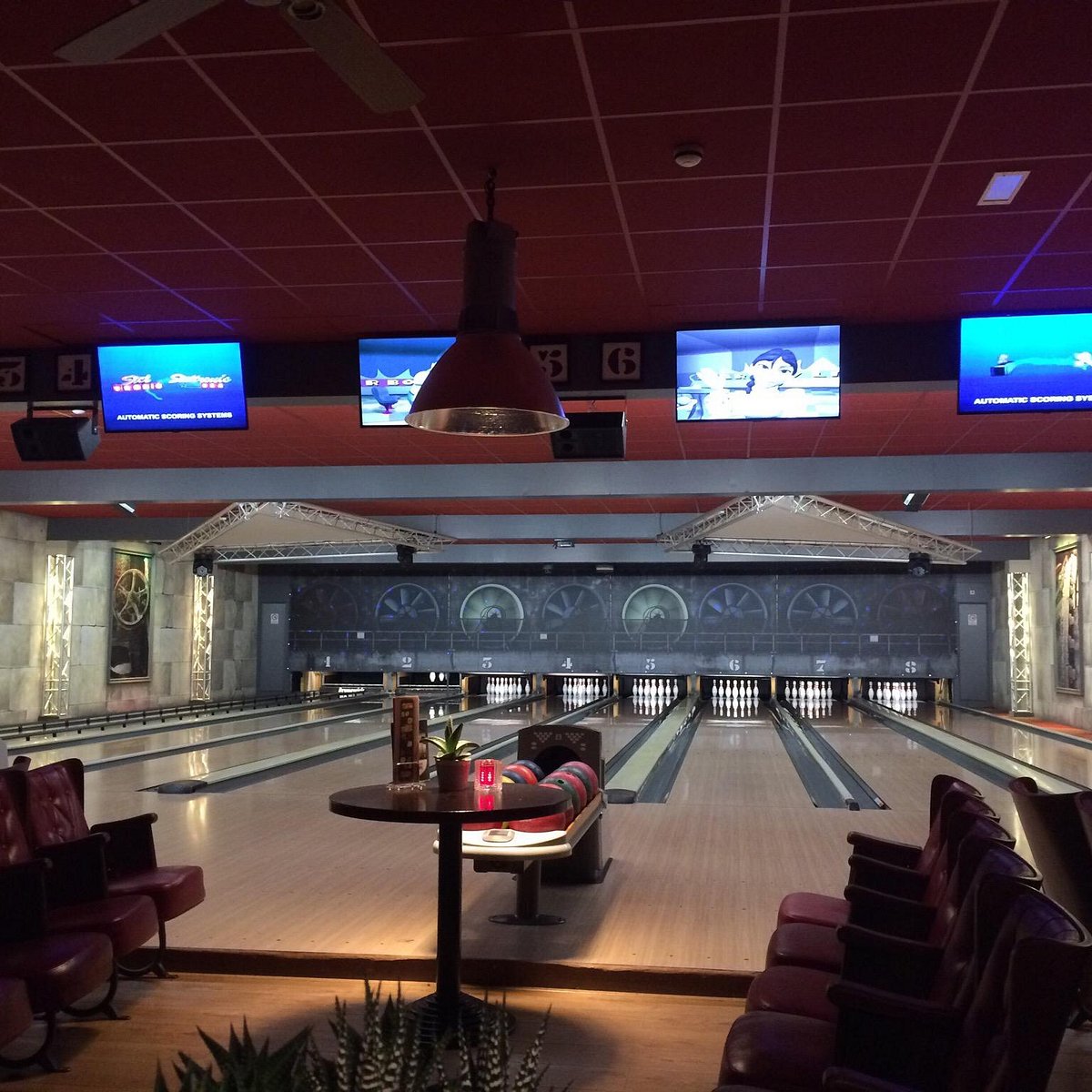 average bowling score