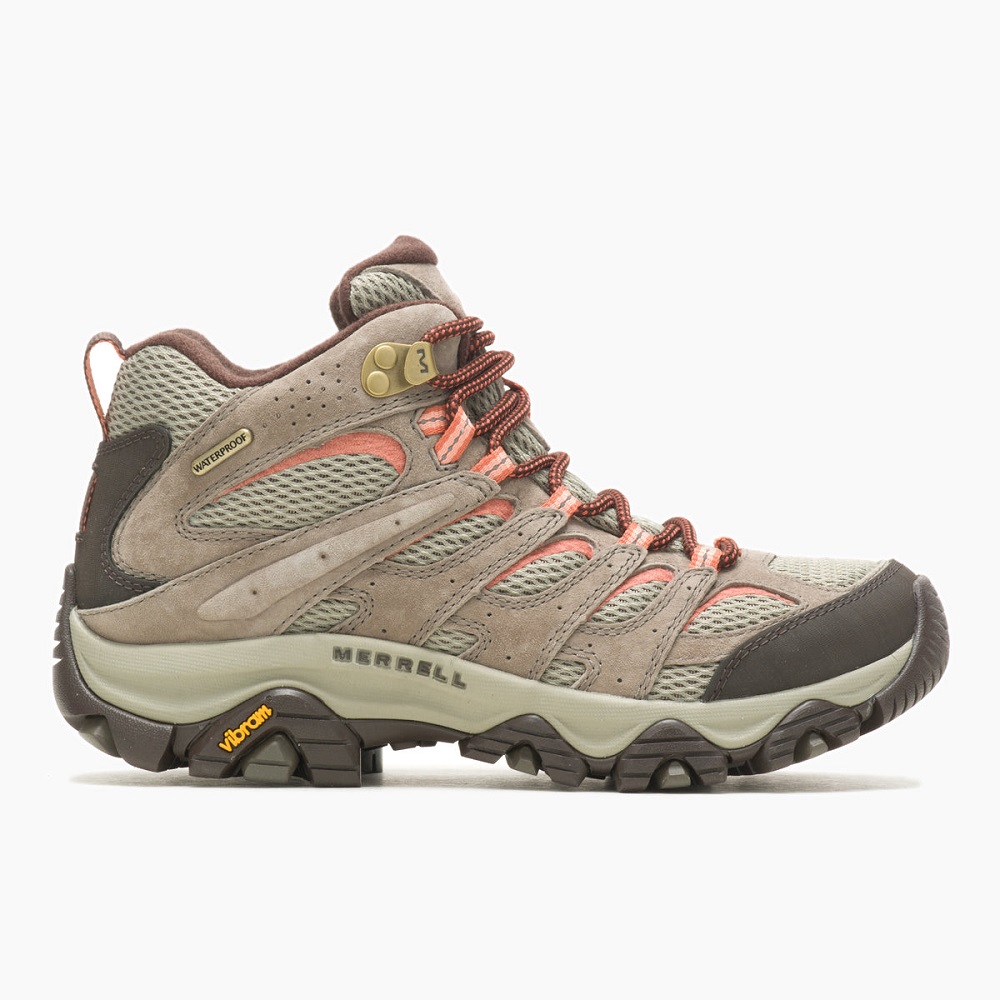 women’s hiking boots