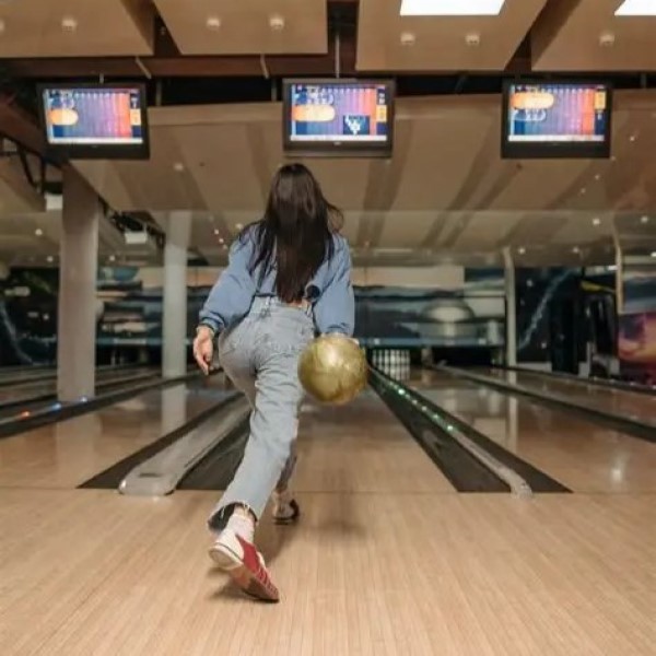 what to wear bowling
