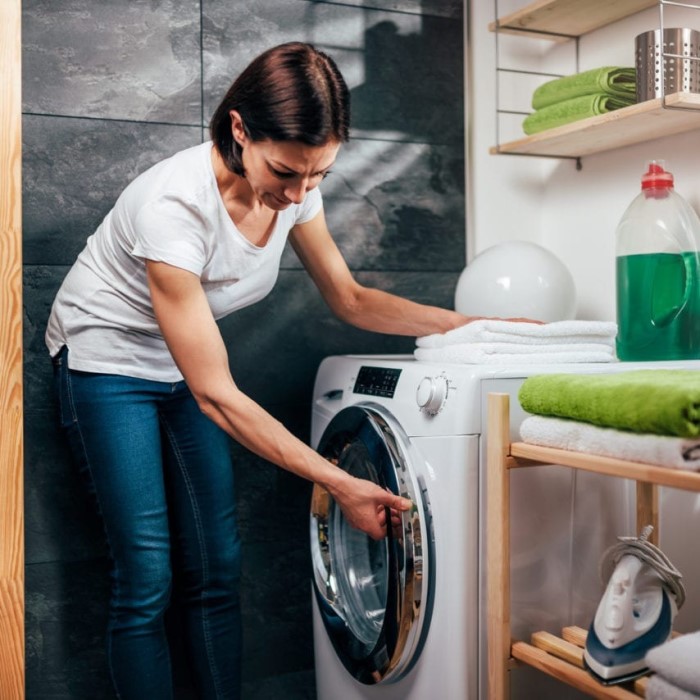how to clean mold from washing machine